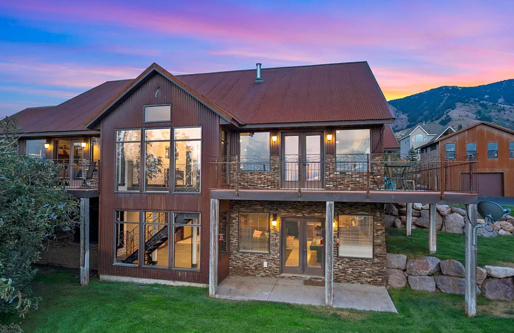 Image of a Nearby Home For Sale